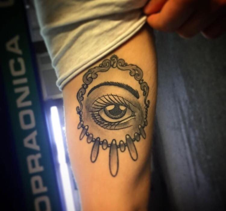 brutal-ink00073